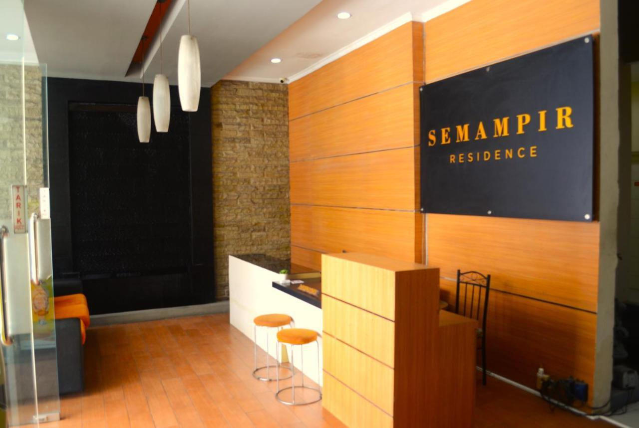 Semampir Residence By Occupied Surabaya Exterior foto
